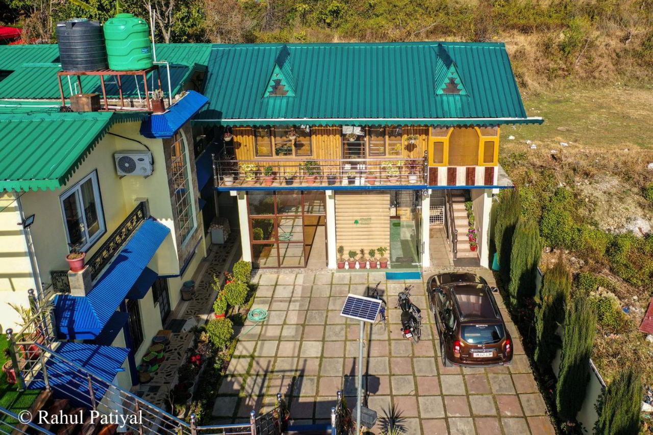 The Walnut Creek Hotel Bhīm Tāl Buitenkant foto